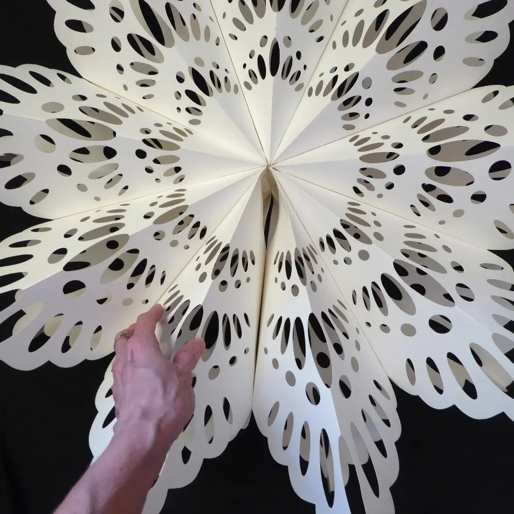 NEW 30” CRATE & BARREL LARGE 3D PAPER SNOWFLAKE CHRISTMAS MOBILE DECORATION